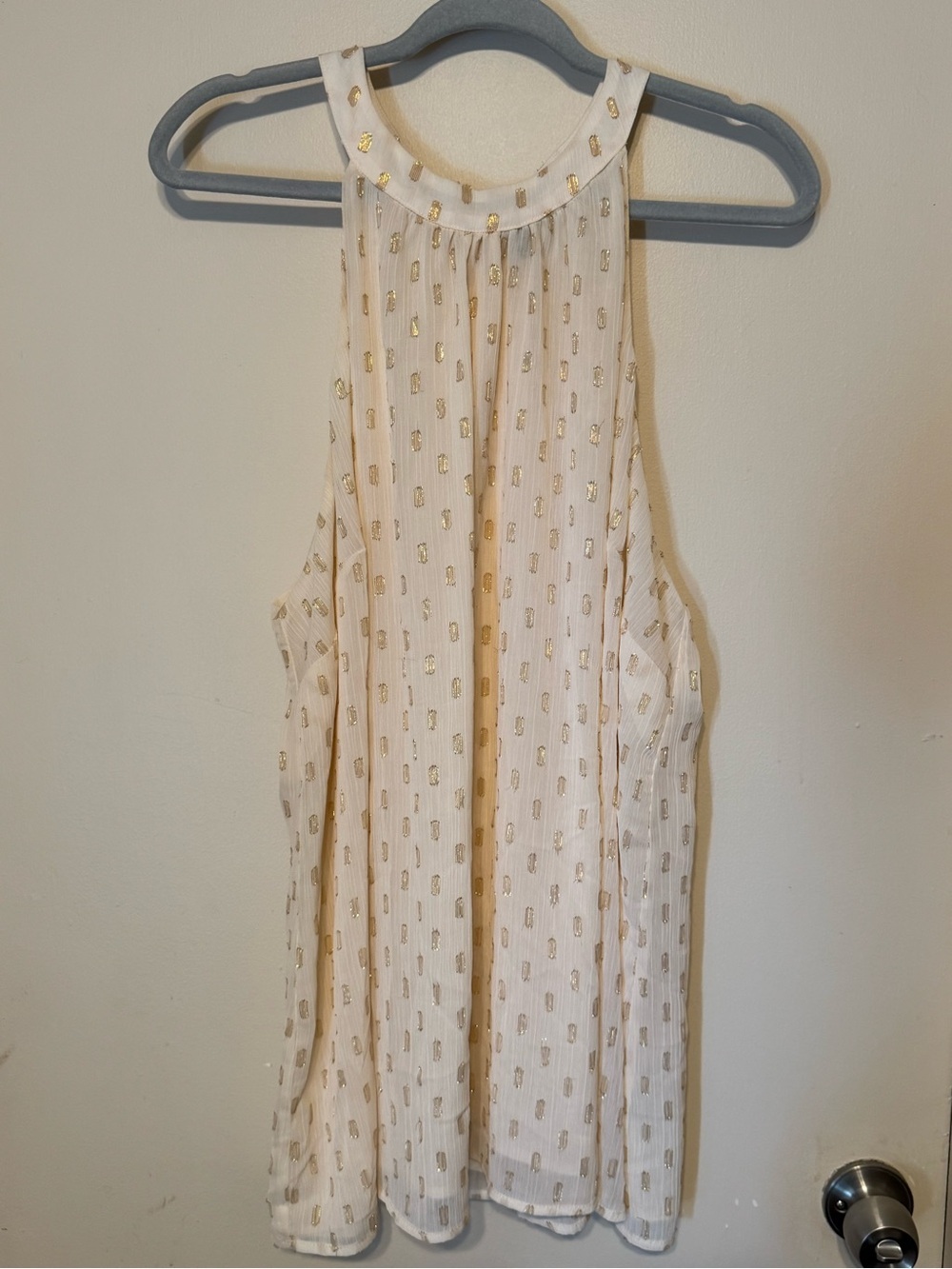 Torrid Ivory & Gold Dot Sheer Sleeveless Size 3X Halter Top. Chiffon Airy Layer